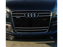 Radiator grill chrome moulding trim Audi Q7