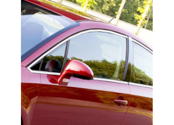 Baguette chromée de contour des vitres latérales compatible Citroën C4 Coupé