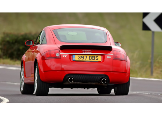 Baguette de coffre chromée pour Audi TT Série 1 9806