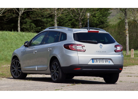 Baguette de coffre chromée pour Renault Mégane III estate 0912