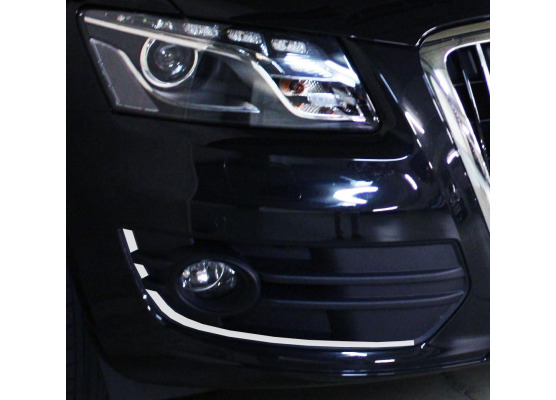 Chrome moulding trim for fog lights contours Audi Q5
